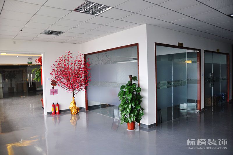龍華觀瀾松盛科技辦公室和廠(chǎng)房裝修2