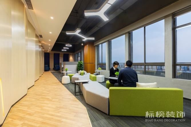 八大深圳寫(xiě)字樓裝修設(shè)計(jì)風(fēng)格